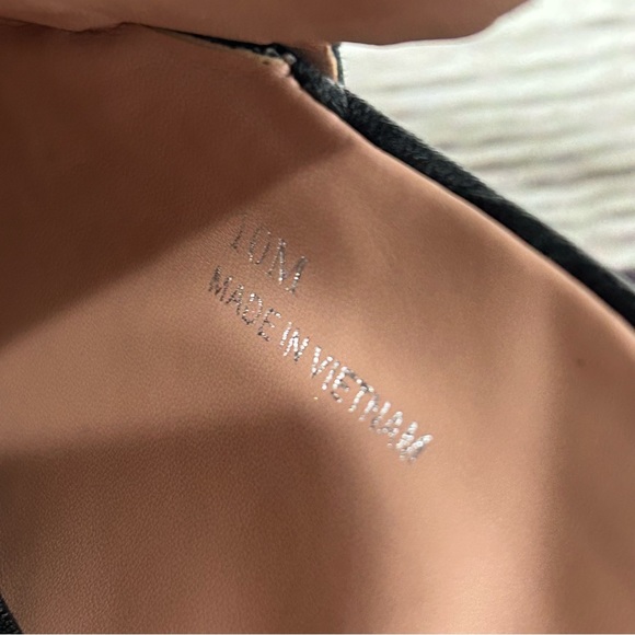 LINEA PAOLO Black Slip On Loafers - Picture 5 of 7